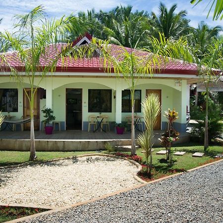 The Three Shooting Stars Apartment Panglao Exterior photo